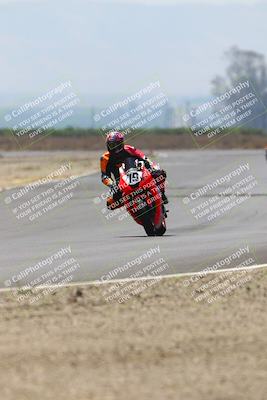 media/Jun-07-2025-TrackDaz (Sat) [[4413525952]]/A Group/2pm (Turn 9)/